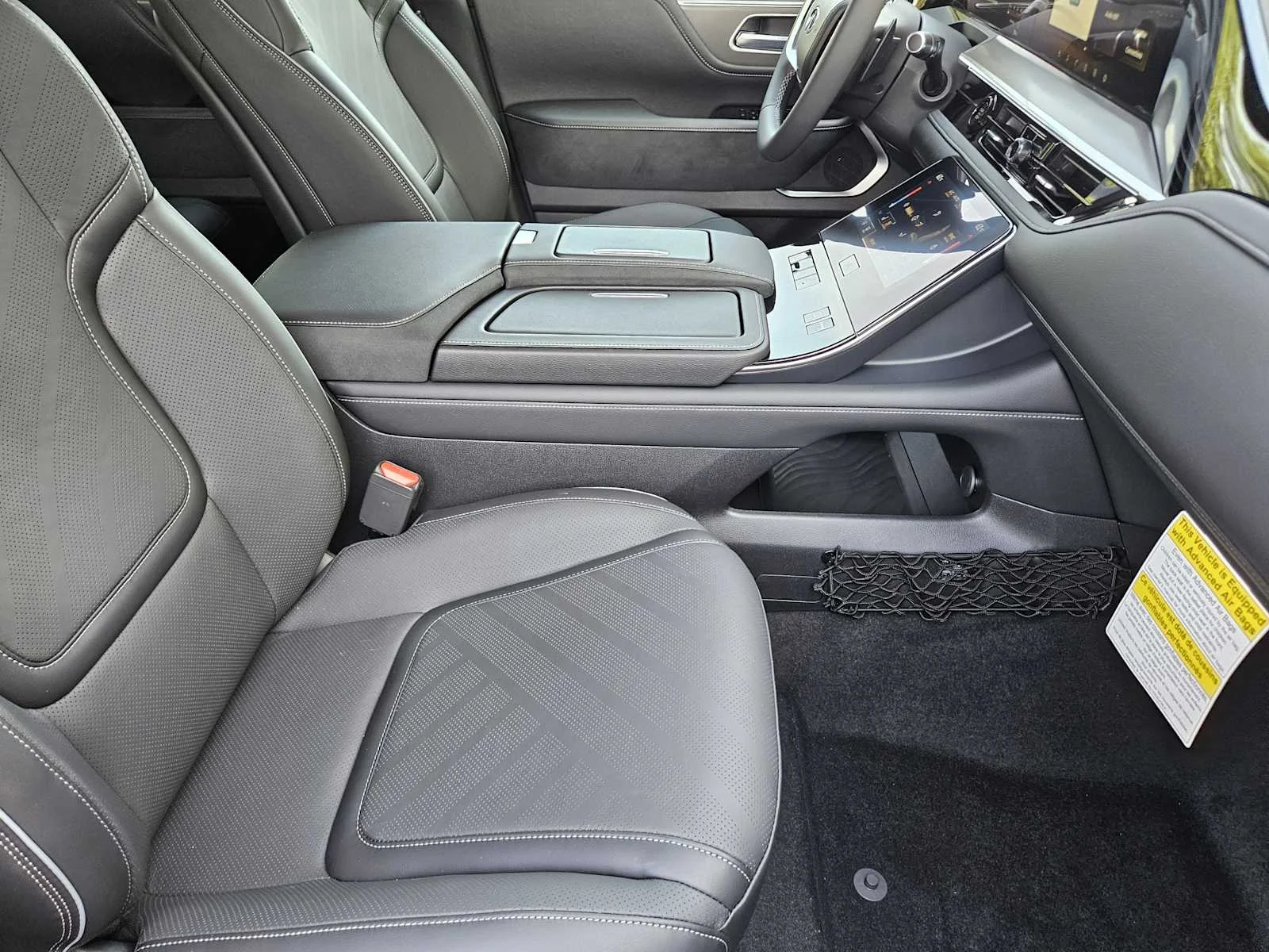 New 2026 BLACK OBSIDIAN INFINITI Luxe 2WD image 9