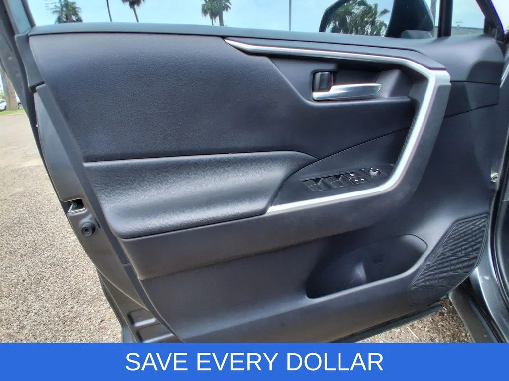 Used 2021 Gray Toyota XLE image 13