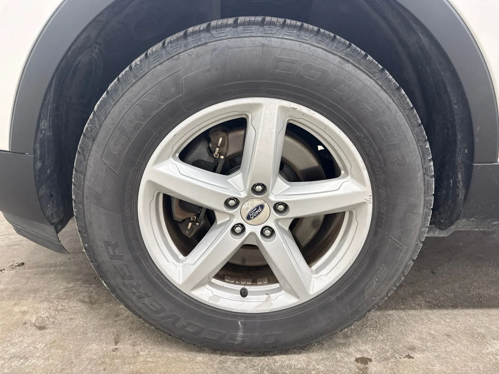 Used 2016 White Ford XLT image 11