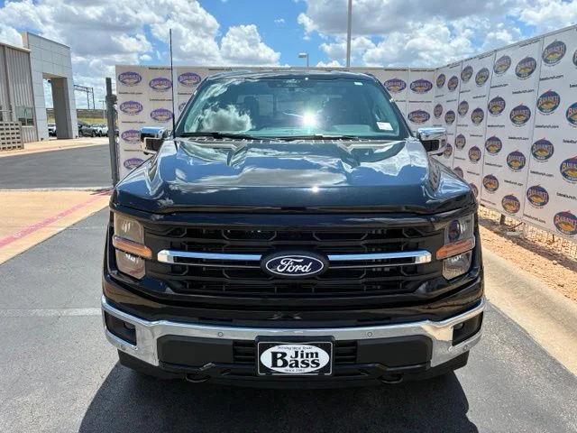 New 2026 Agate Black Metallic Ford XLT image 3