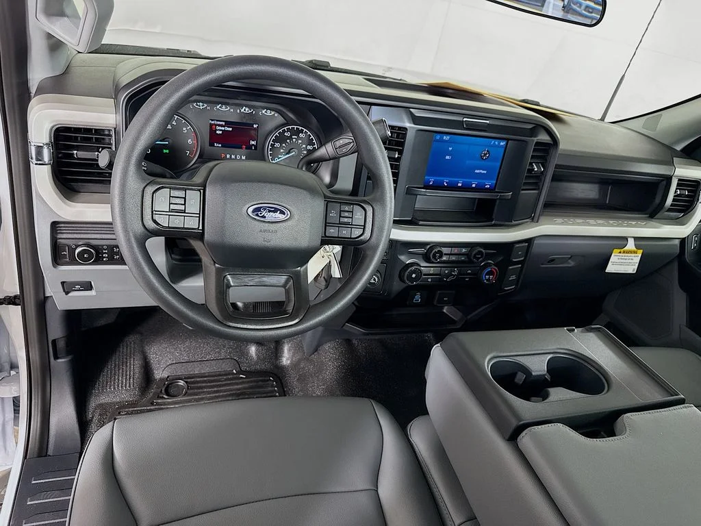 New 2026 Oxford White Ford XL image 20