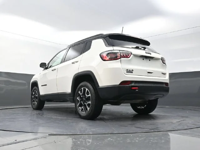 Used 2020 White Jeep Trailhawk image 35