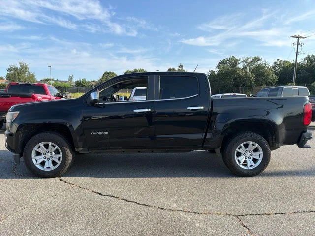 Used 2018 Black Chevrolet LT image 6