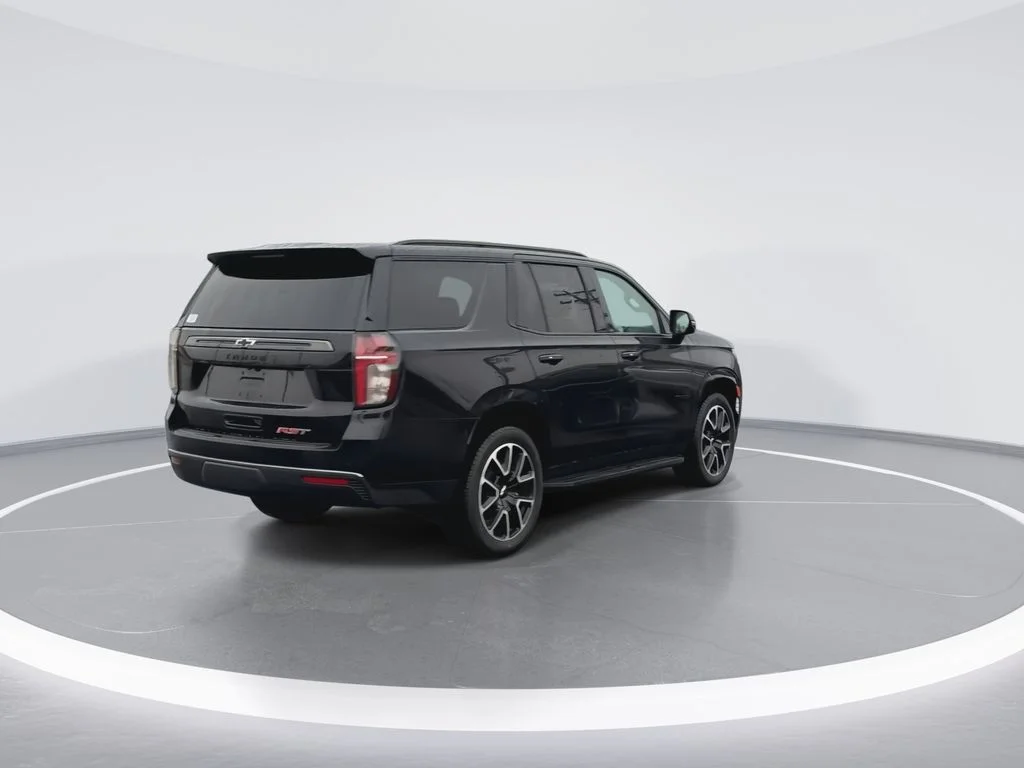 Used 2022 Black Chevrolet RST image 8