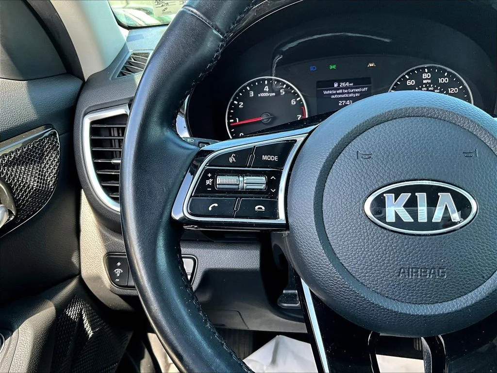 Used 2021 Black Kia EX image 11