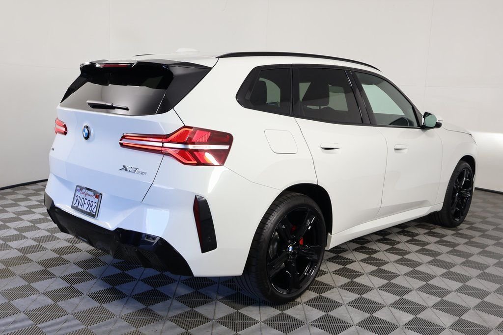 Used 2026 Alpine White BMW 30 xDrive image 4