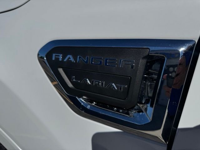 Used 2022 Oxford White Ford Lariat image 8