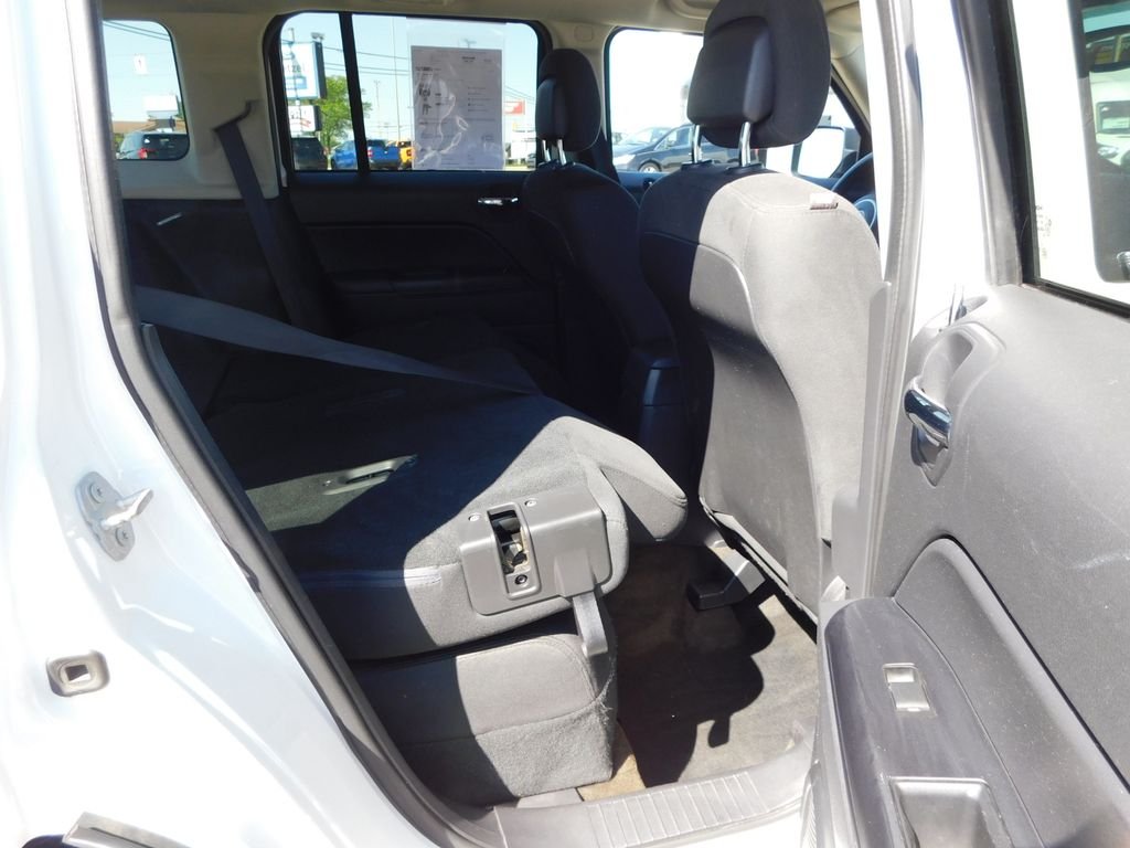 Used 2016 White Jeep Sport image 25