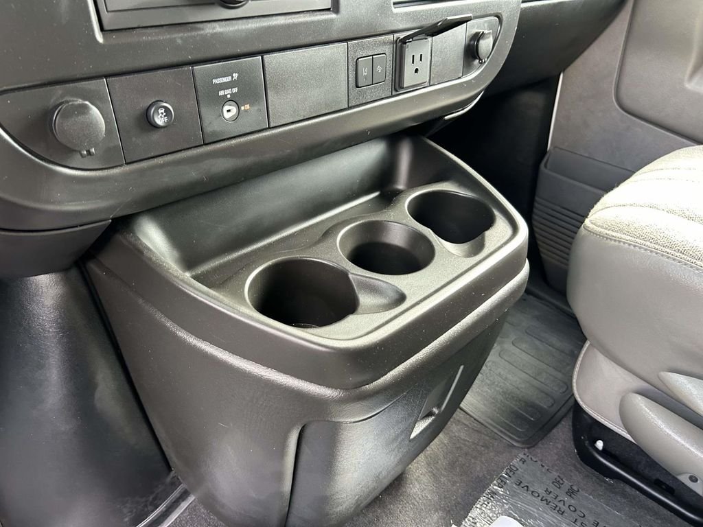 2026 GMC Savana Passenger LT - Photo 23