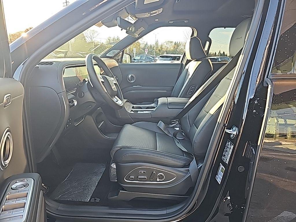 2026 Hyundai Palisade Calligraphy - Photo 9