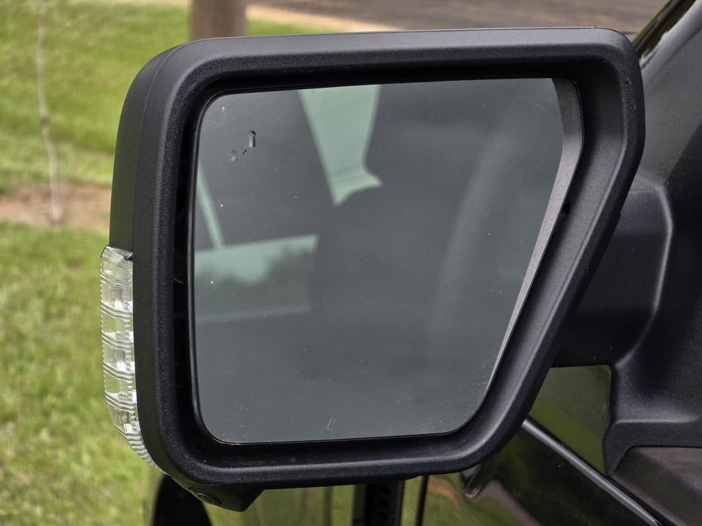 Used 2024 Agate Black Metallic Ford XLT image 48