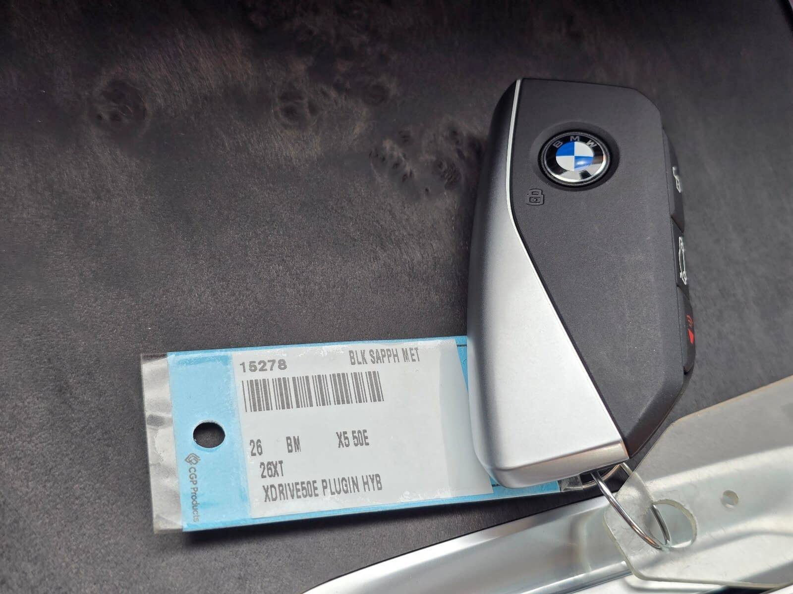 2026 BMW X5 50e - Photo 32