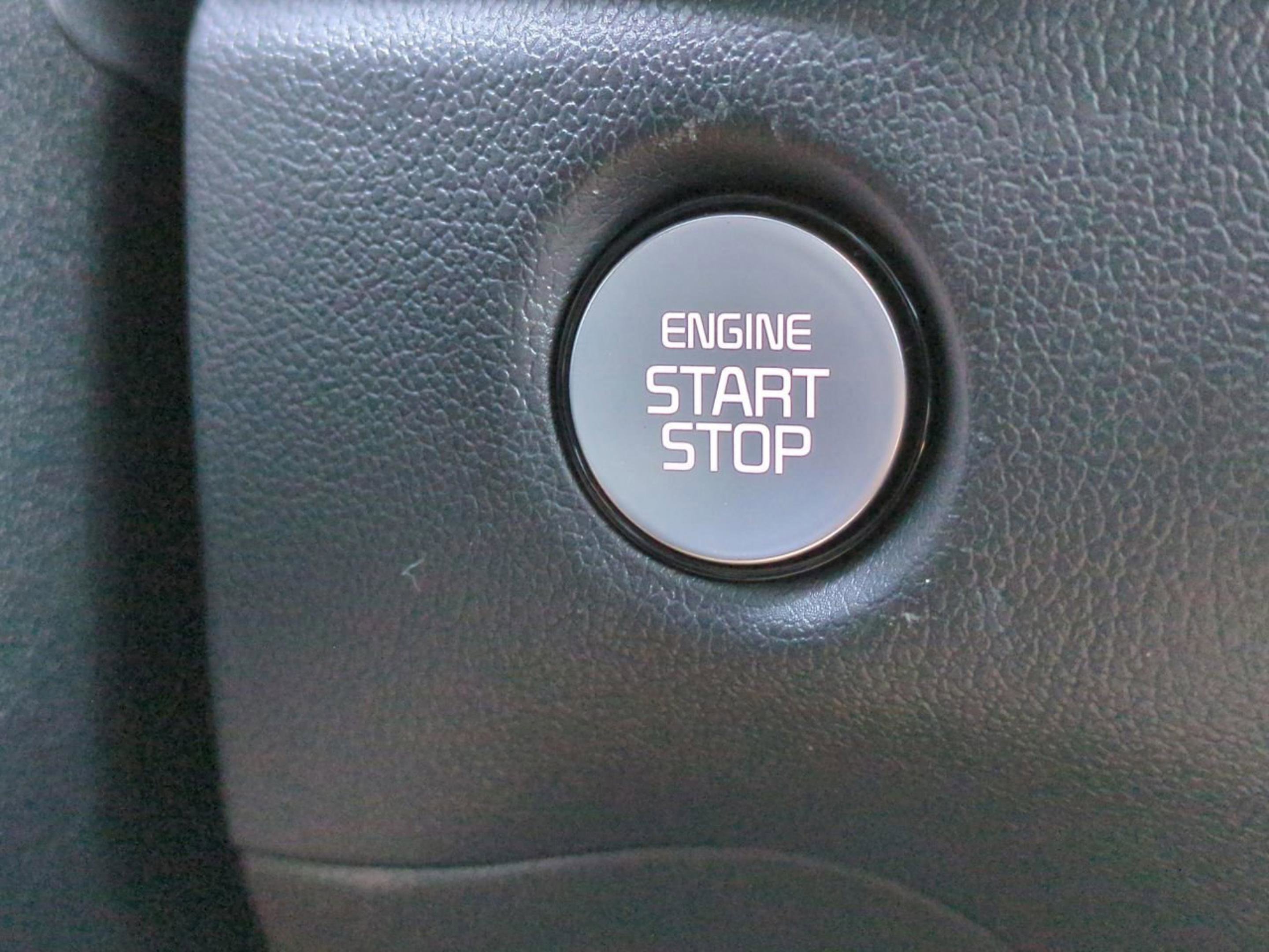 New 2026 Snow White Pearl Kia X-Line SX Prestige AWD image 35