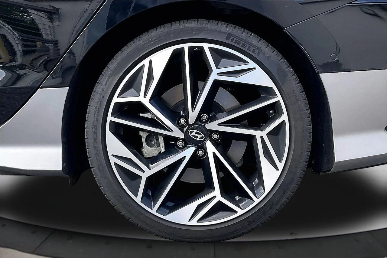 Used 2024 Black Hyundai Limited image 36