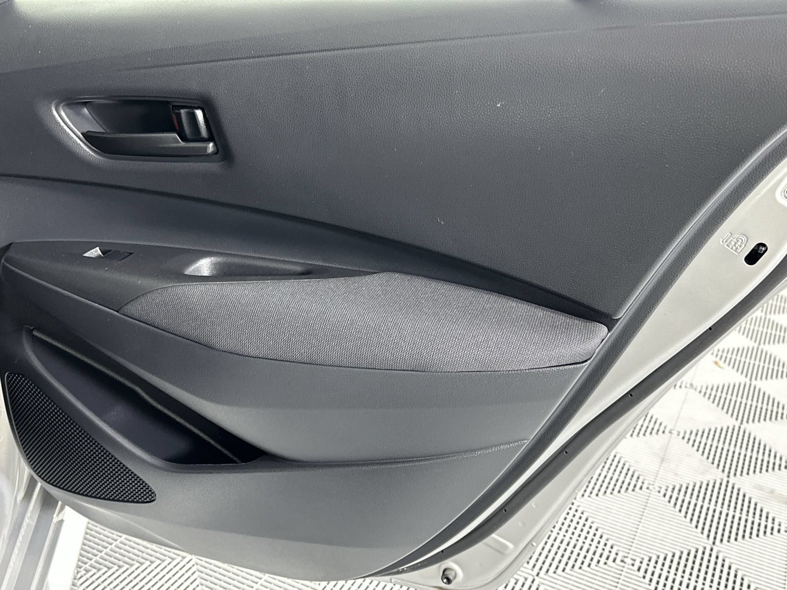 Used 2025 Silver Toyota LE image 30