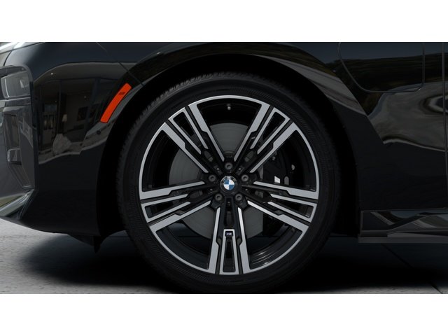 New 2026 Black Sapphire Metallic BMW 750e xDrive image 7