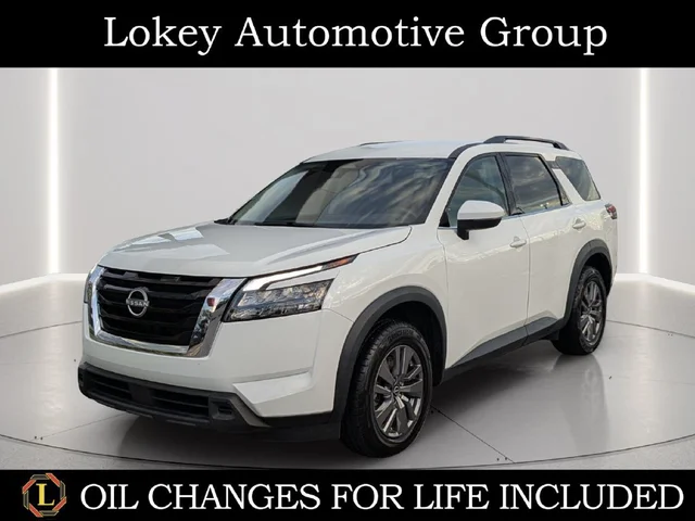 2024 Nissan Pathfinder SV