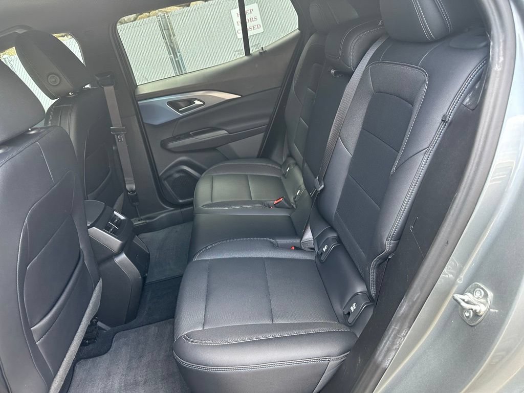 2024 Chevrolet Equinox EV LT - Photo 21