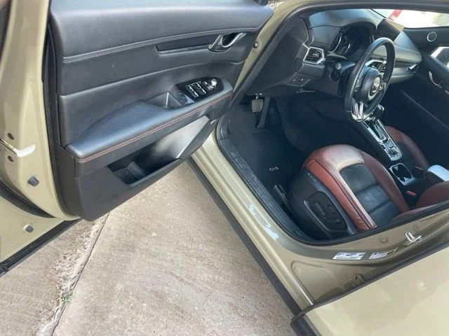 Certified Used 2024  Mazda 2.5 Carbon Turbo image 19