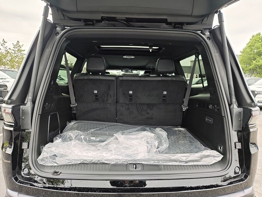 New 2026 High Gloss Black Exterior Paint Jeep Limited Reserve image 35