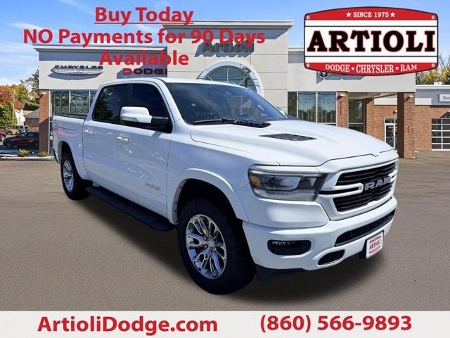 2022 RAM 1500 Laramie 4x4 Crew Cab 5'7's photo
