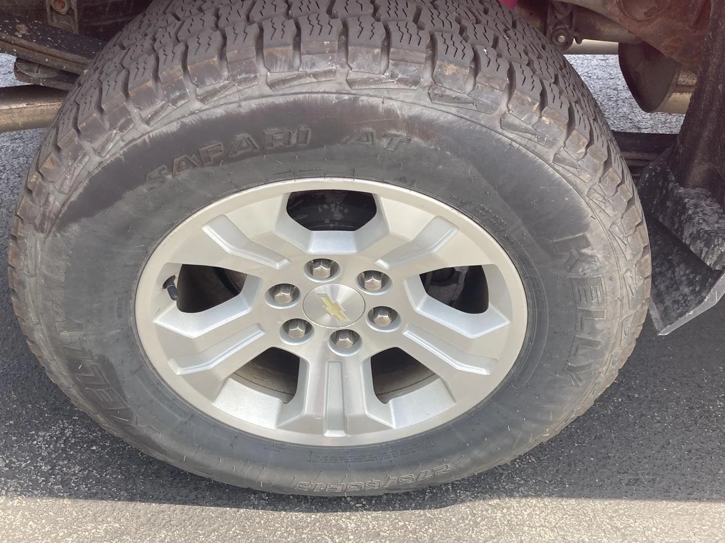 Used 2019 Cajun Red Tintcoat Chevrolet LT image 9