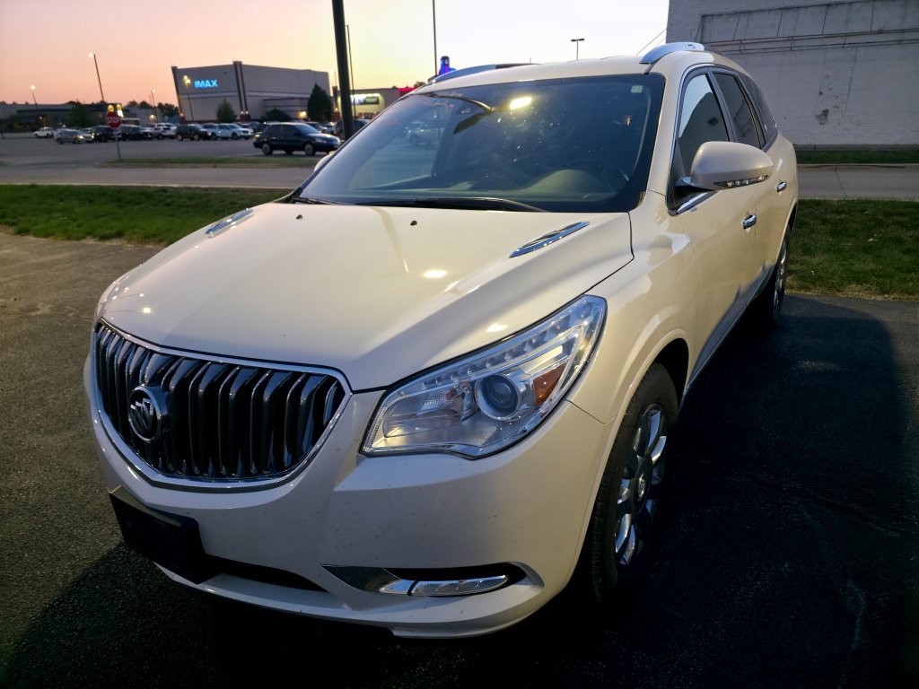 Used 2015 White Diamond Clearcoat Buick Leather Group image 2