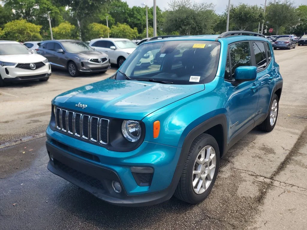 Used 2020 Blue Jeep Latitude image 2
