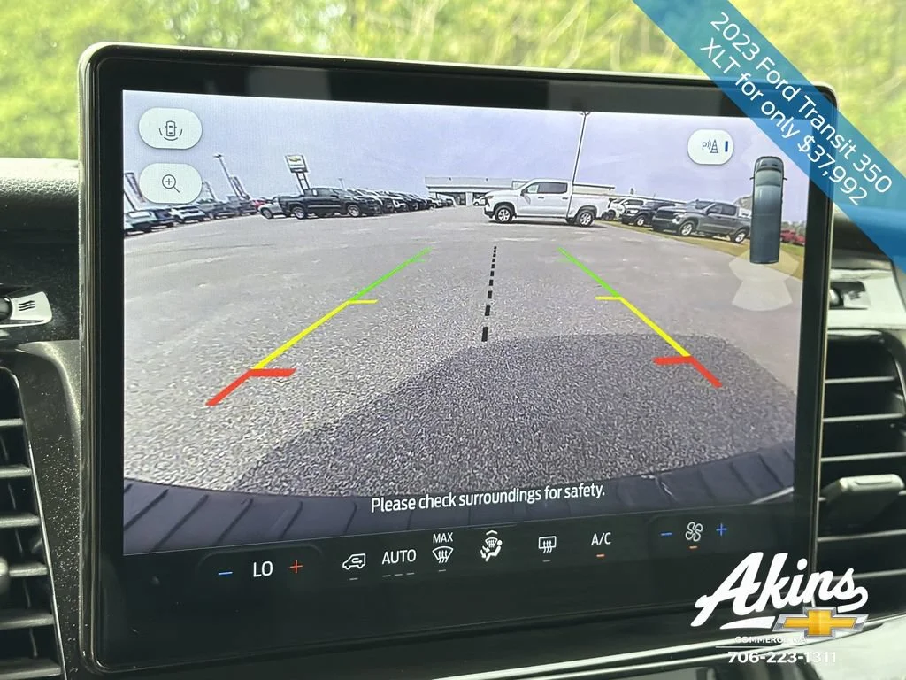Used 2023 White Ford XL image 28