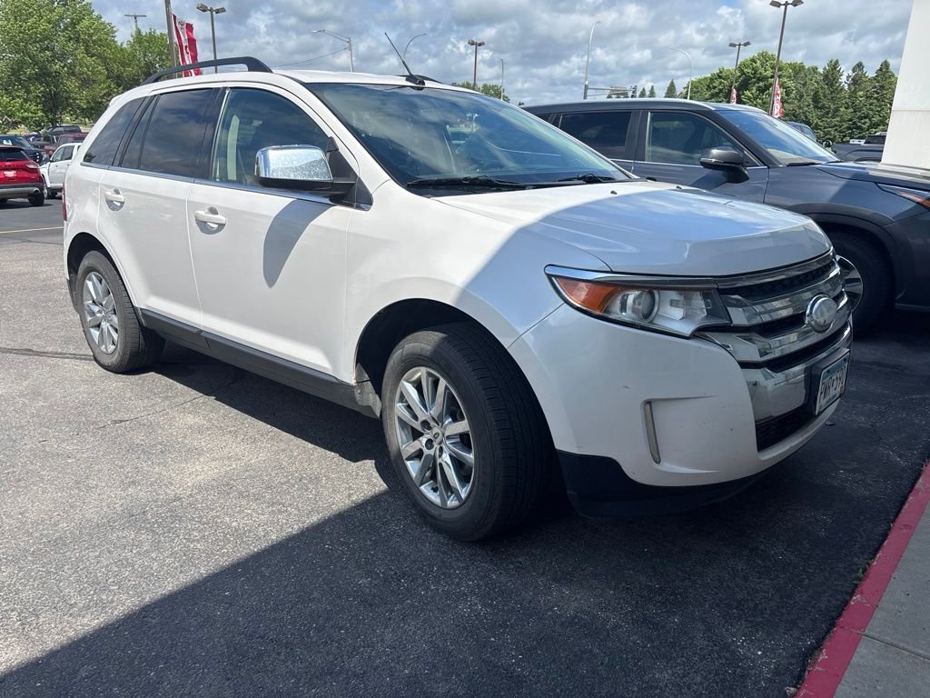 Used 2014 White Ford Limited image 3