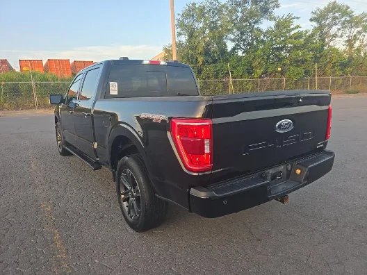 Used 2023 Black Metallic Ford XLT image 6