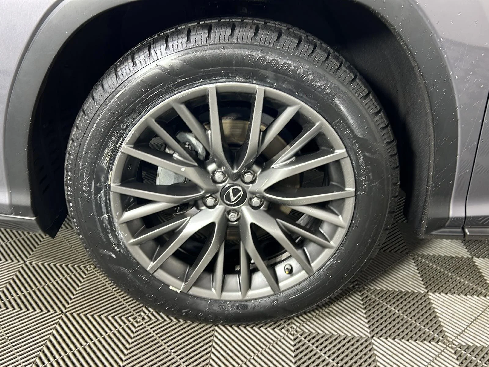 Used 2019 Gy Lexus  image 14