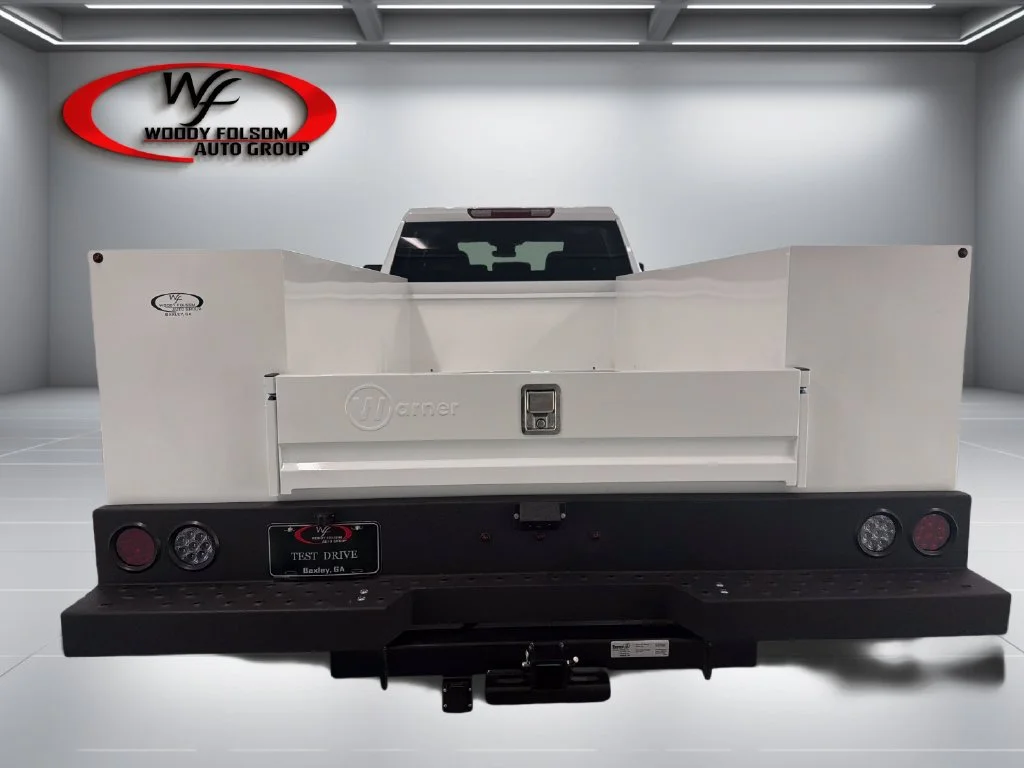 New 2026 Summit White Chevrolet Work Truck image 8