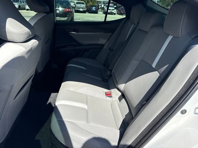 2025 Toyota Camry SE - Photo 12