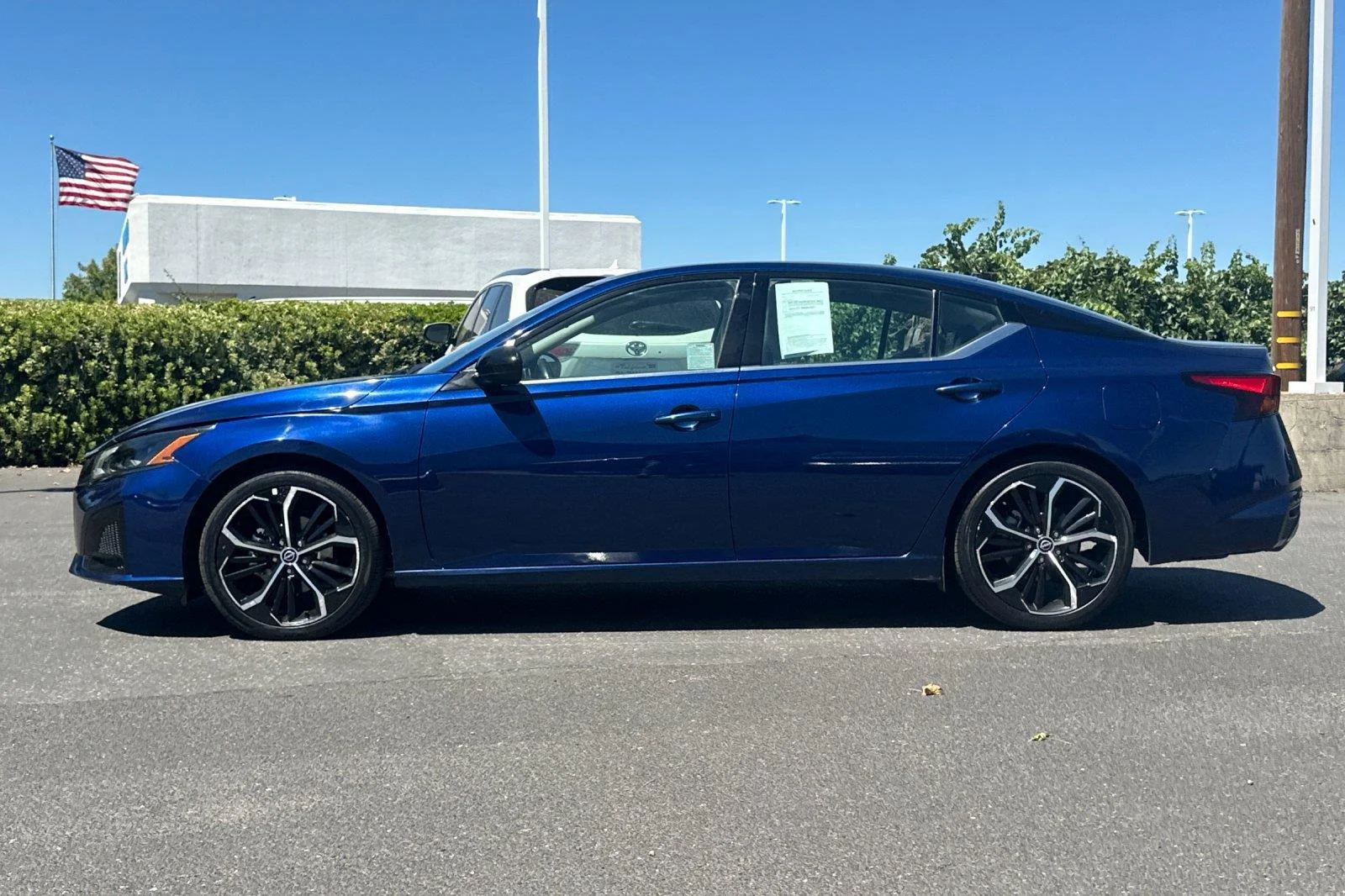 Used 2024 Deep Blue Pearl Nissan 2.5 SR image 7