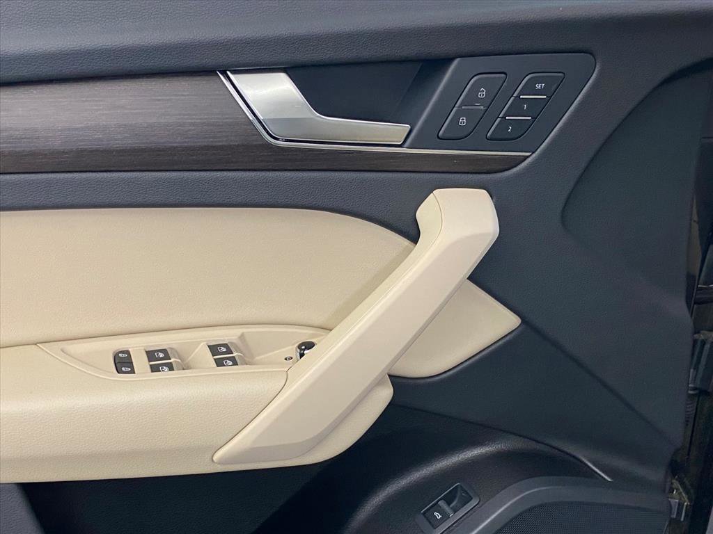 2024 Audi Q5 Premium - Photo 17