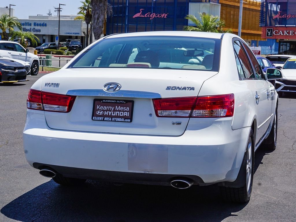 Used 2006 White Hyundai GLS V6 image 6