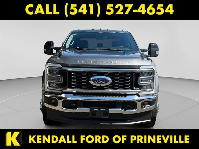 Used 2025 Gray Ford Lariat image 8
