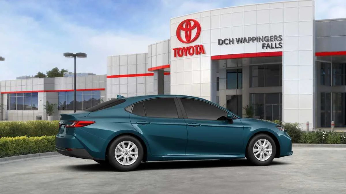 New 2026 Ocean Gem Toyota  LE image 21