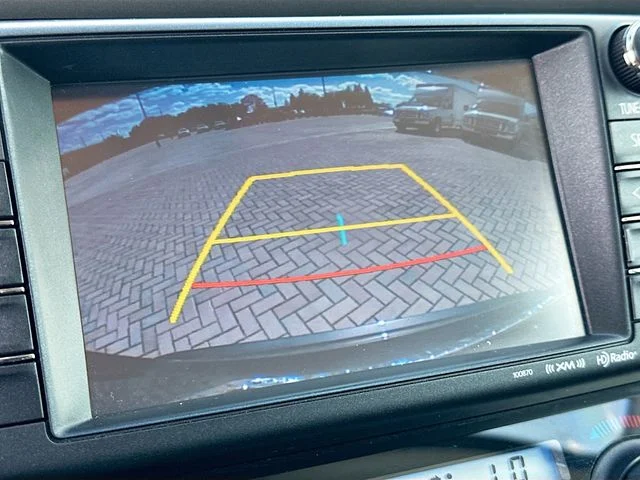 Used 2018 Gray Toyota XLE image 14