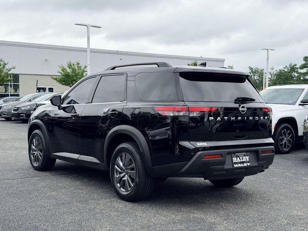 Used 2025 Black Nissan SV image 4