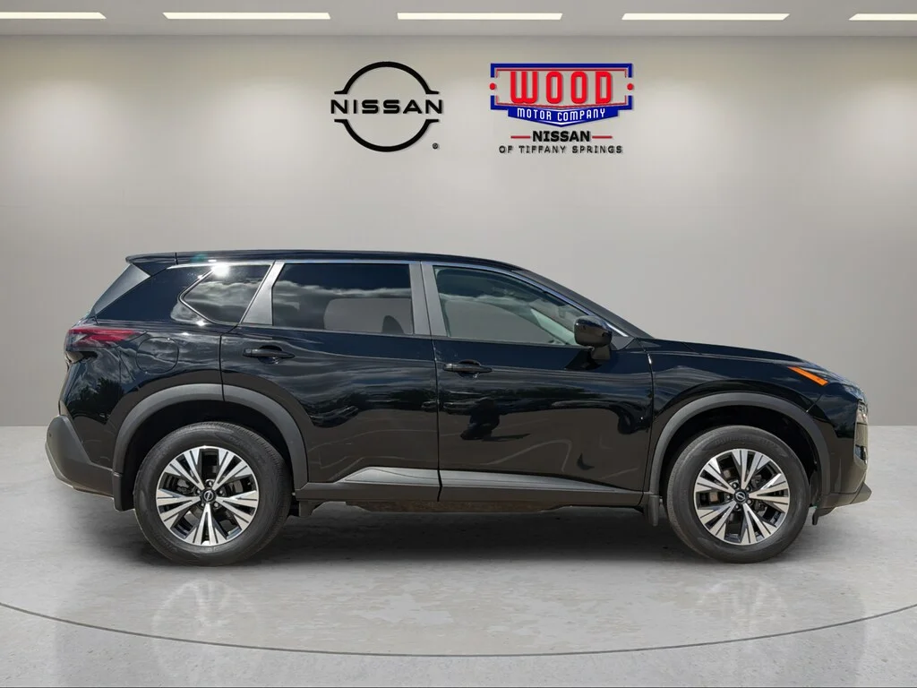 Certified Used 2023 Super Black Nissan SV image 2