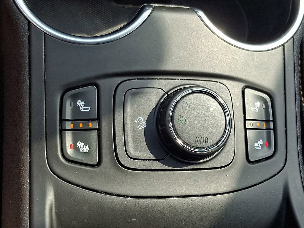 Certified Used 2018 RED QUARTZ TINTCOAT GMC SLE image 26