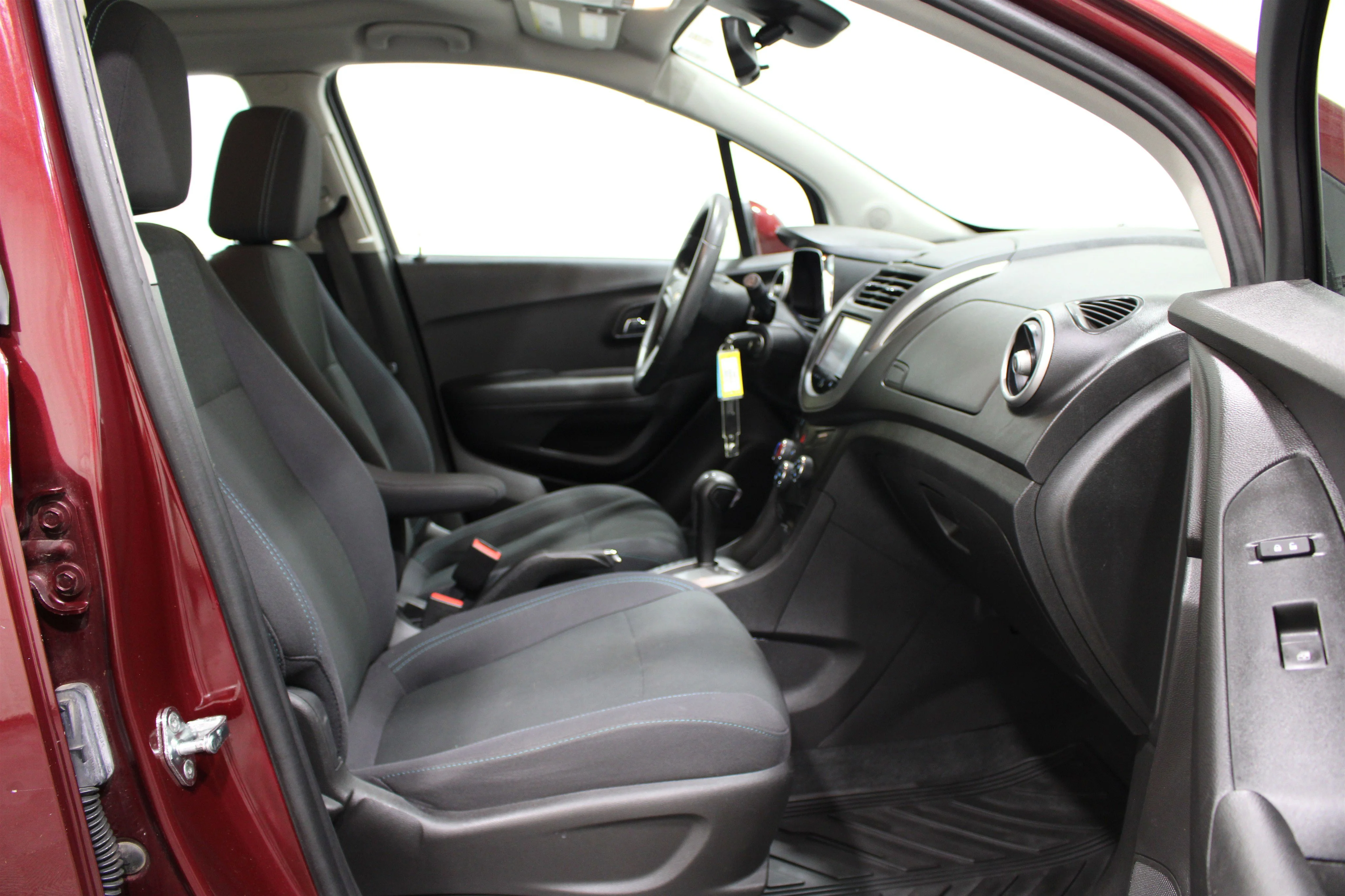 2016 Chevrolet Trax LS - Photo 22
