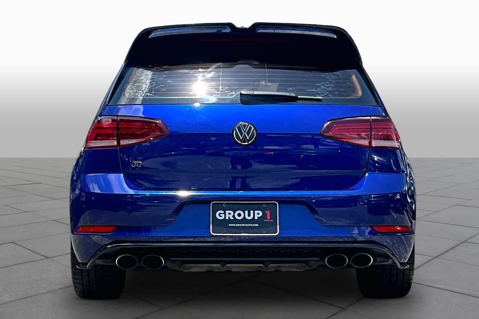 Pre-Owned 2018 Volkswagen Golf R