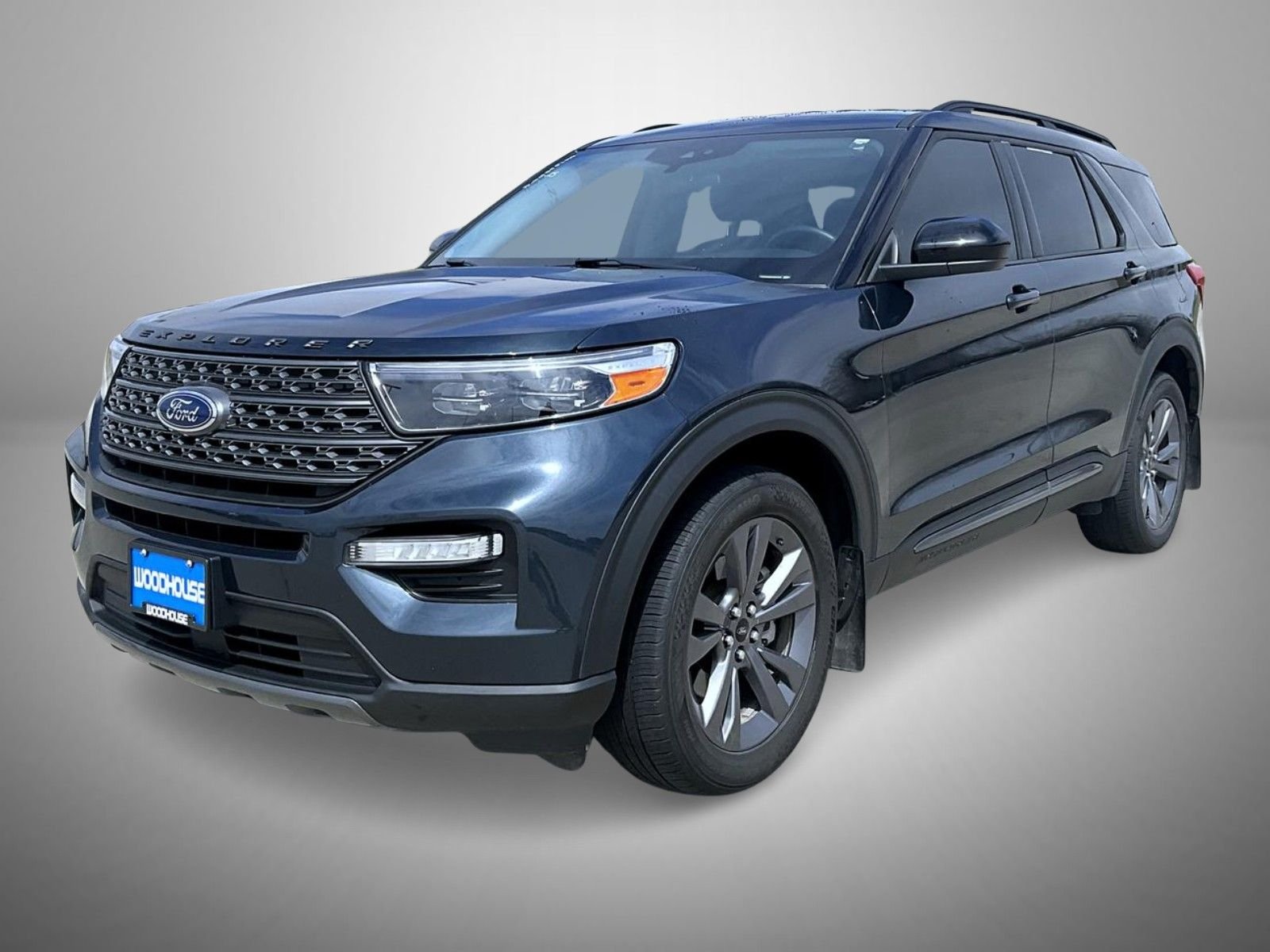 2023 Ford Explorer XLT 4WD's photo