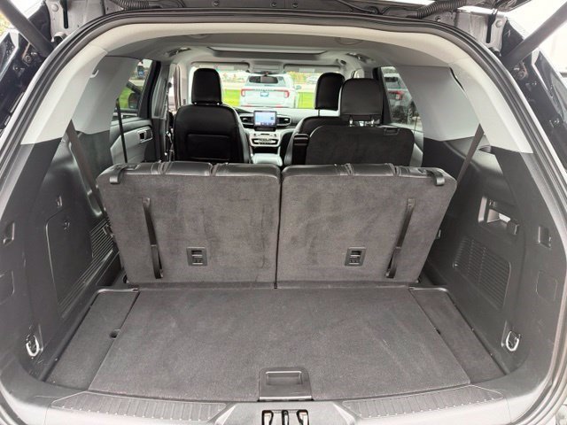 Used 2024 Black Metallic Ford XLT image 30