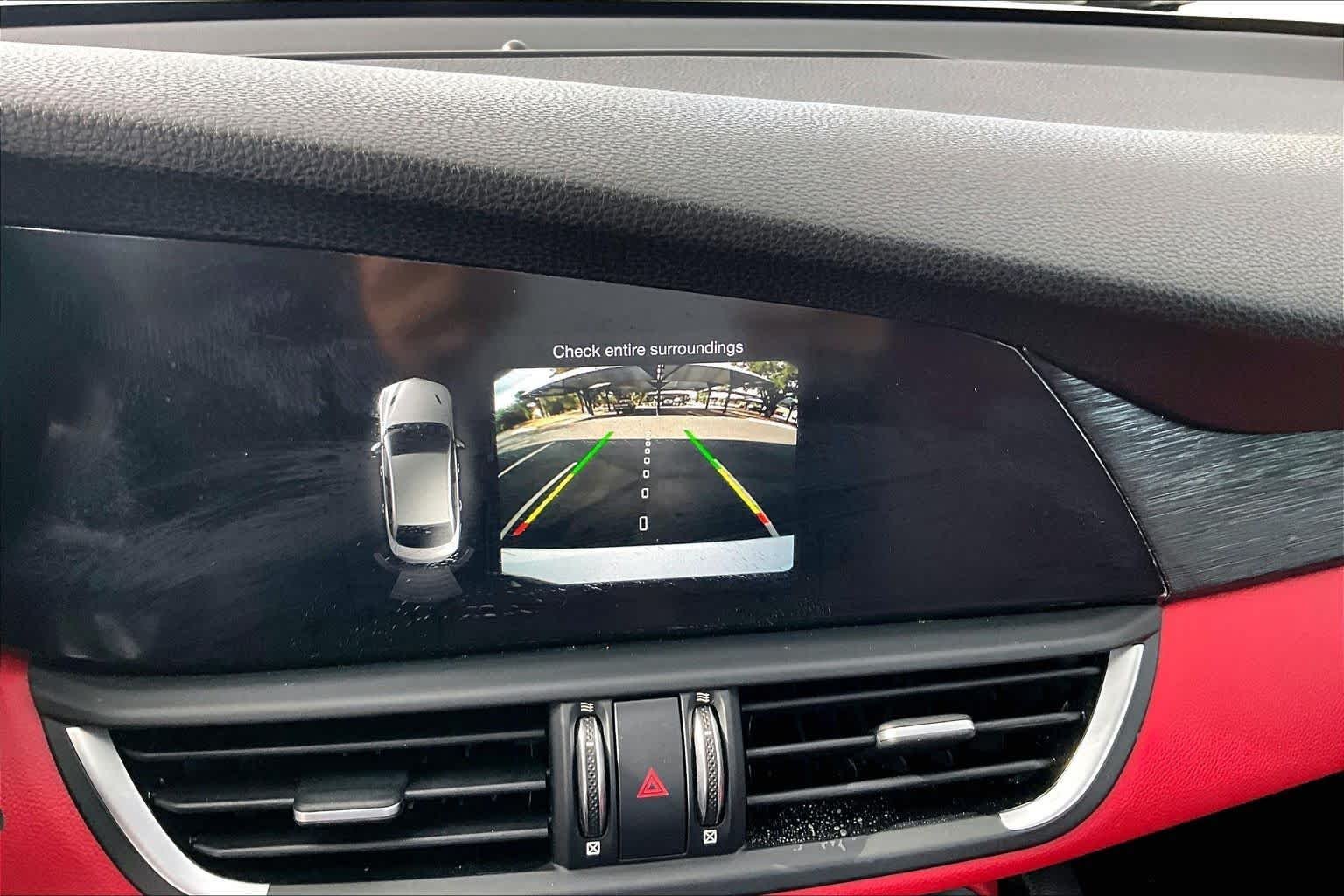 Used 2019 Alfa White Alfa Romeo  image 27