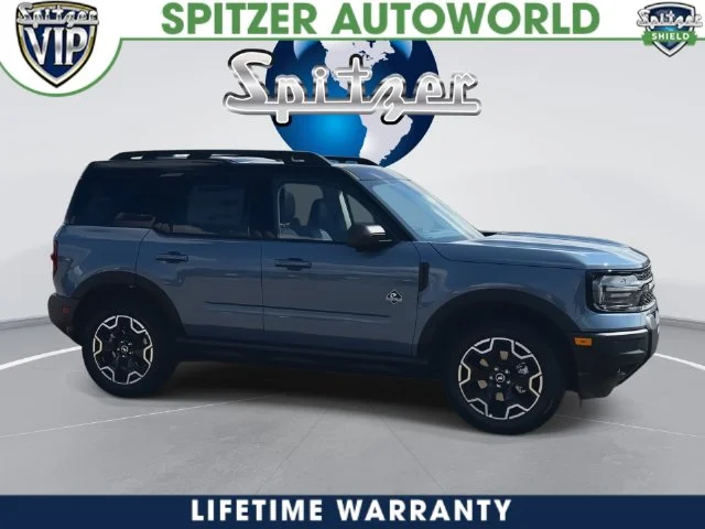 New 2026 Azure Gray Metallic Tri-Coat Ford Outer Banks® image 17
