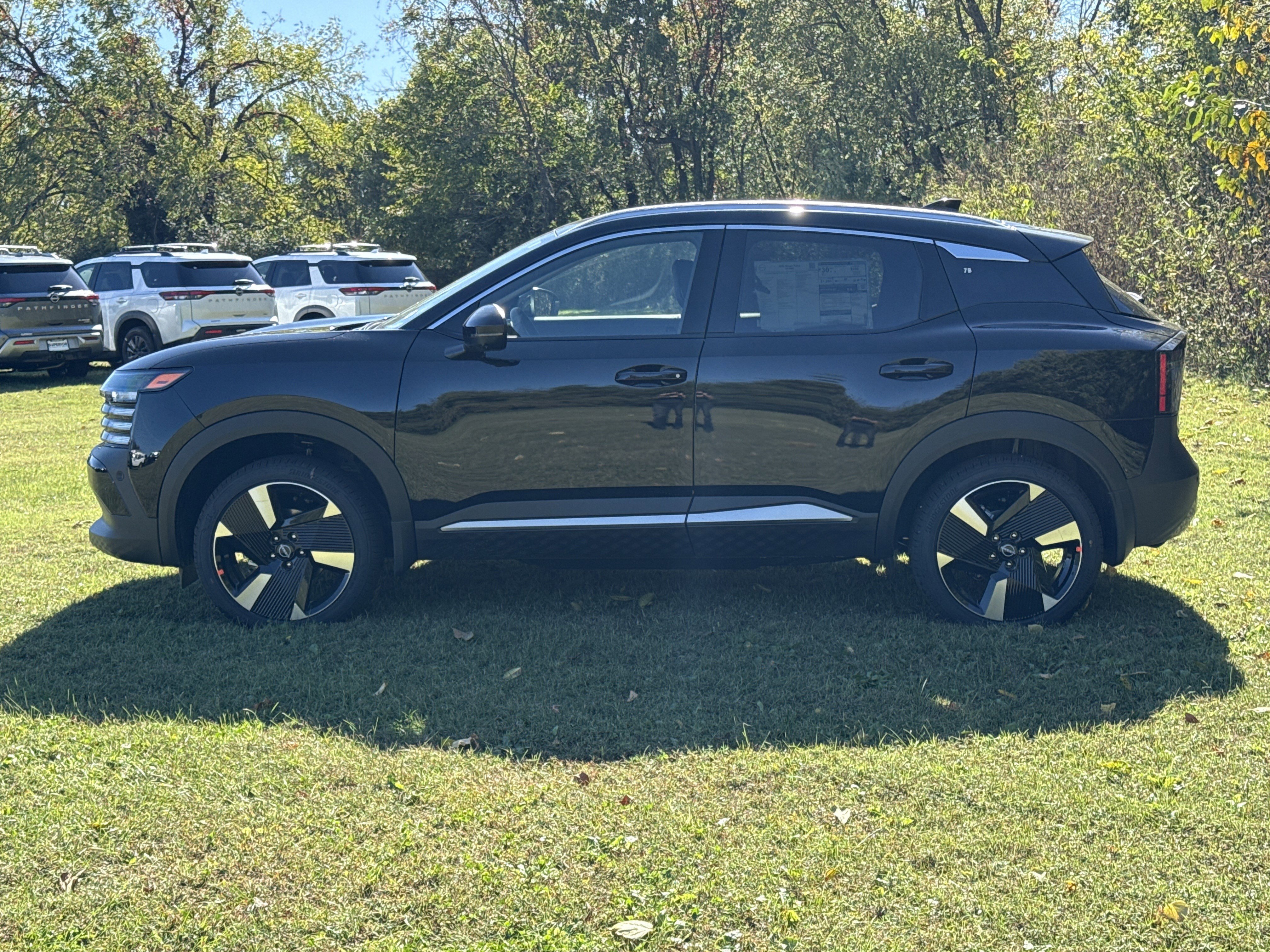 New 2026 Super Black Nissan SR image 10